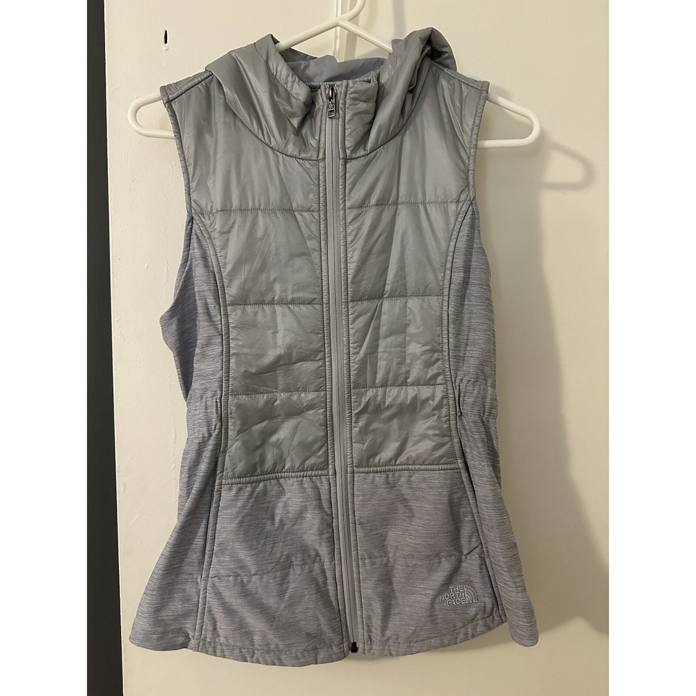 the North Face Quilted light gray hooded,‎ pockets full zip women's vest size s